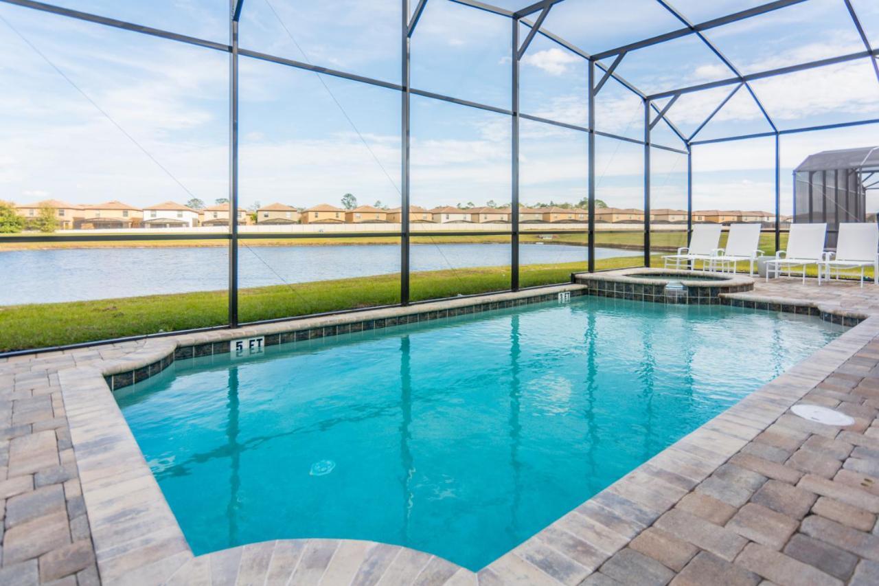 Brand New 9 Bedrooms House With Private Pool, Star Wars Game Room, Theme Rooms And Lake View Sa2145 키시미 외부 사진