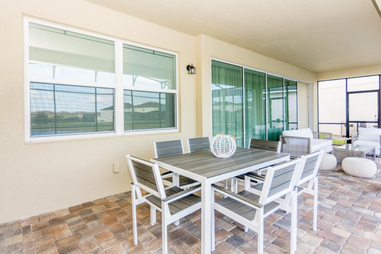 Brand New 9 Bedrooms House With Private Pool, Star Wars Game Room, Theme Rooms And Lake View Sa2145 키시미 외부 사진